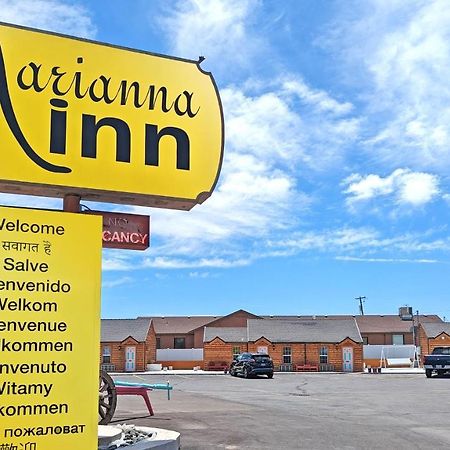 Marianna Inn פנגואיץ' מראה חיצוני תמונה