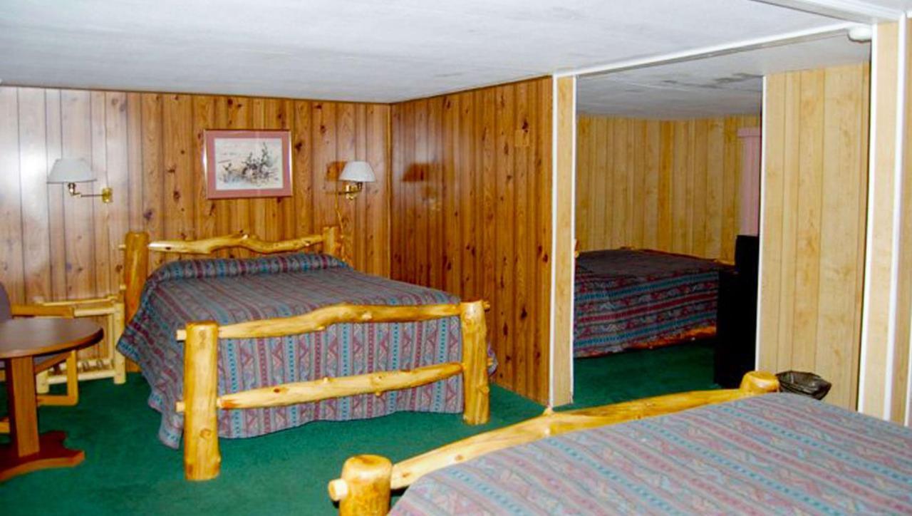 Marianna Inn פנגואיץ' מראה חיצוני תמונה